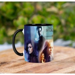 The Secret Circle Britt Robertson Phoebe Tonkin Mt Taza